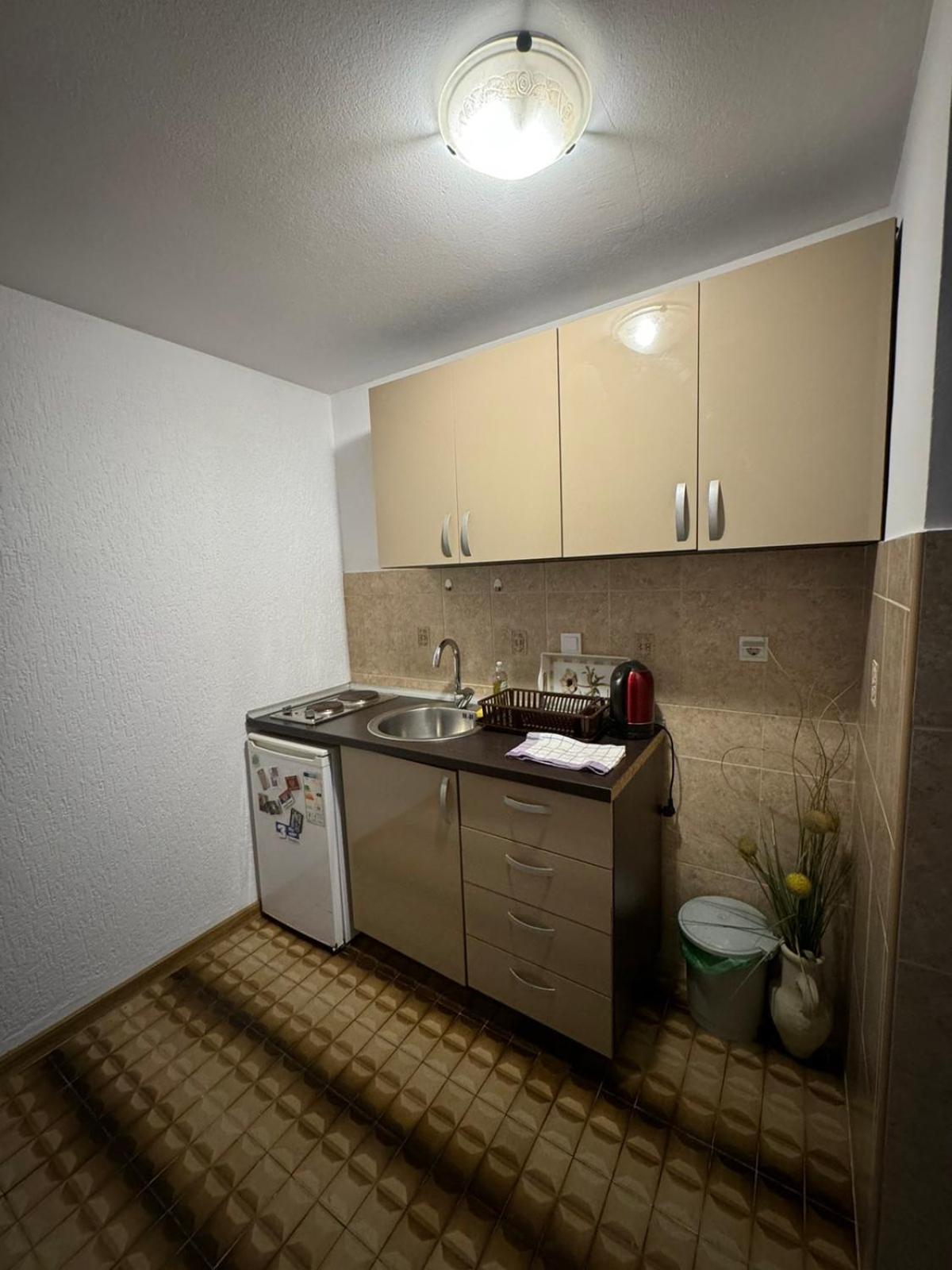 Julija 1 Apartment Igalo Phòng bức ảnh